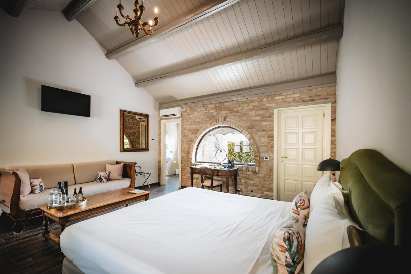 Residenza San Vito Guest House Calamandrana Exterior photo
